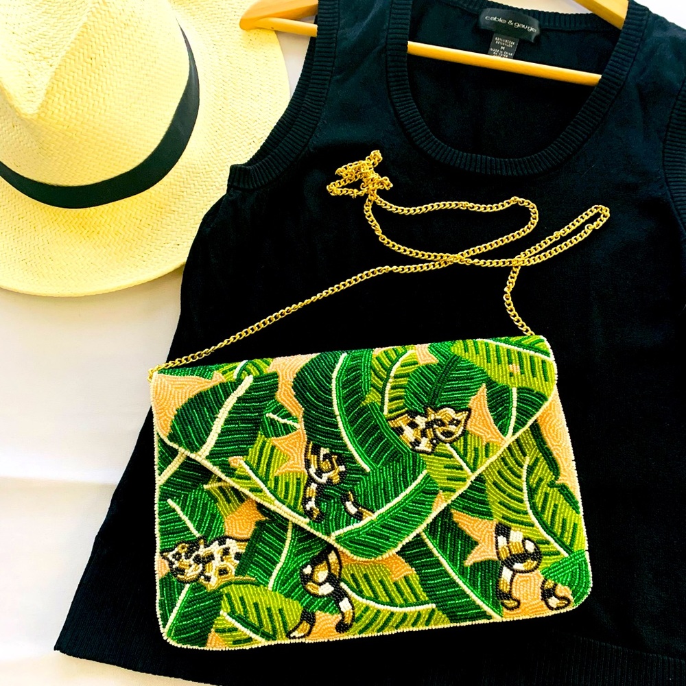 Cutest beaded cross body